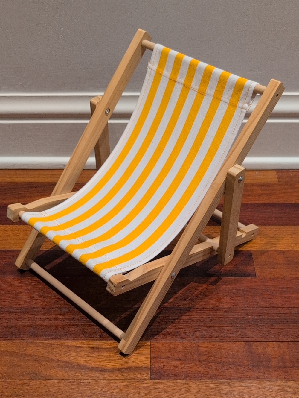 Build A Bear Workshop Beach Lounger Chair Wood Yellow And White Stripe